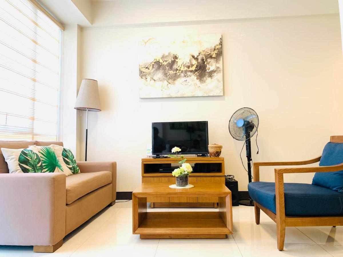 The Mactan Town Hotell Lapu-Lapu City Eksteriør bilde
