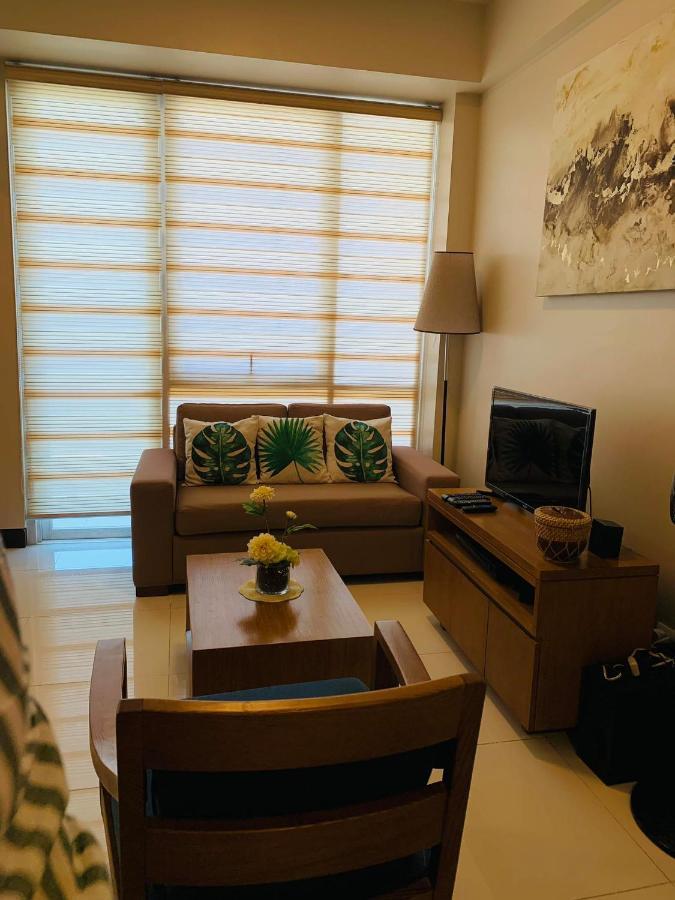 The Mactan Town Hotell Lapu-Lapu City Eksteriør bilde