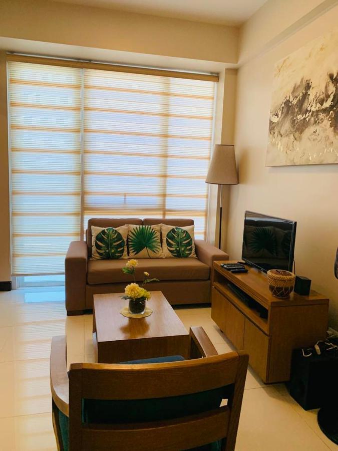 The Mactan Town Hotell Lapu-Lapu City Eksteriør bilde